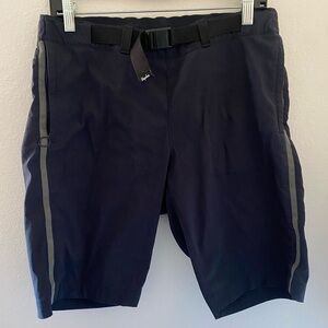 RAPHA Men’s Commuter Belted Shorts , Navy Blue Size 32 Waist